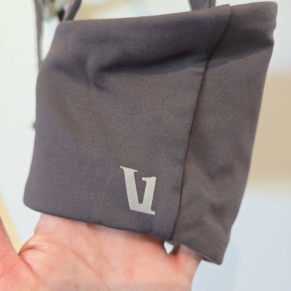 Vuori Evolve Bra Sangria Medium - Picture 5 of 6
